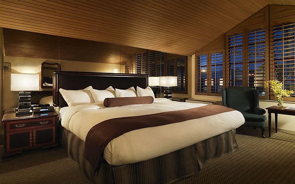 Granville Island Hotel Vancouver 3*,  Canada